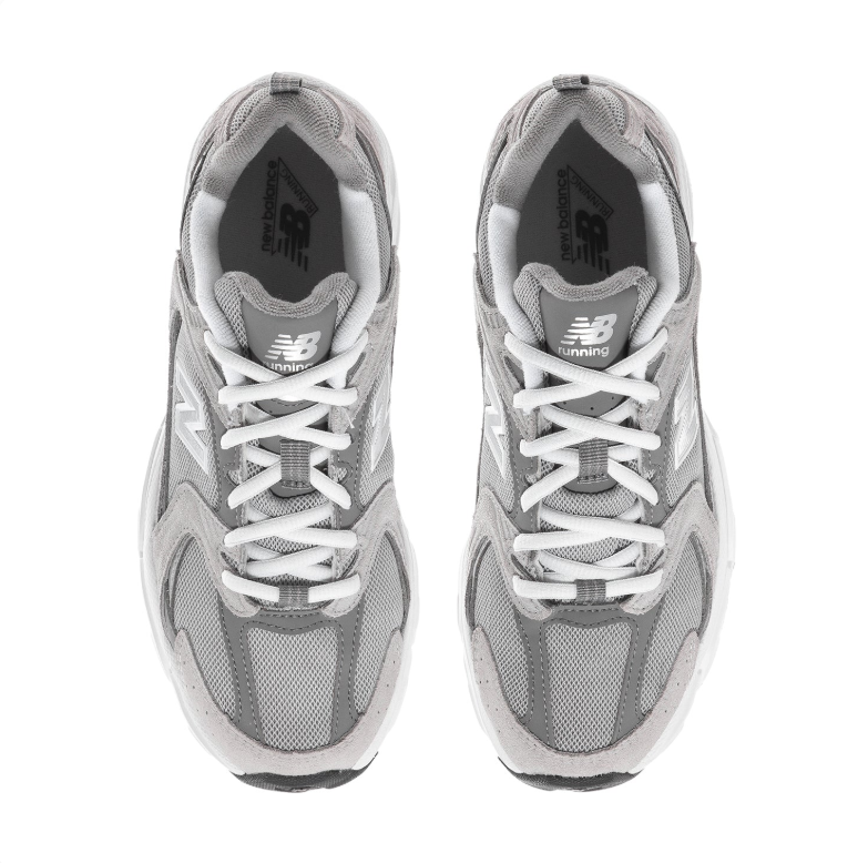 New Balance 530 Sneakers – Gray and White