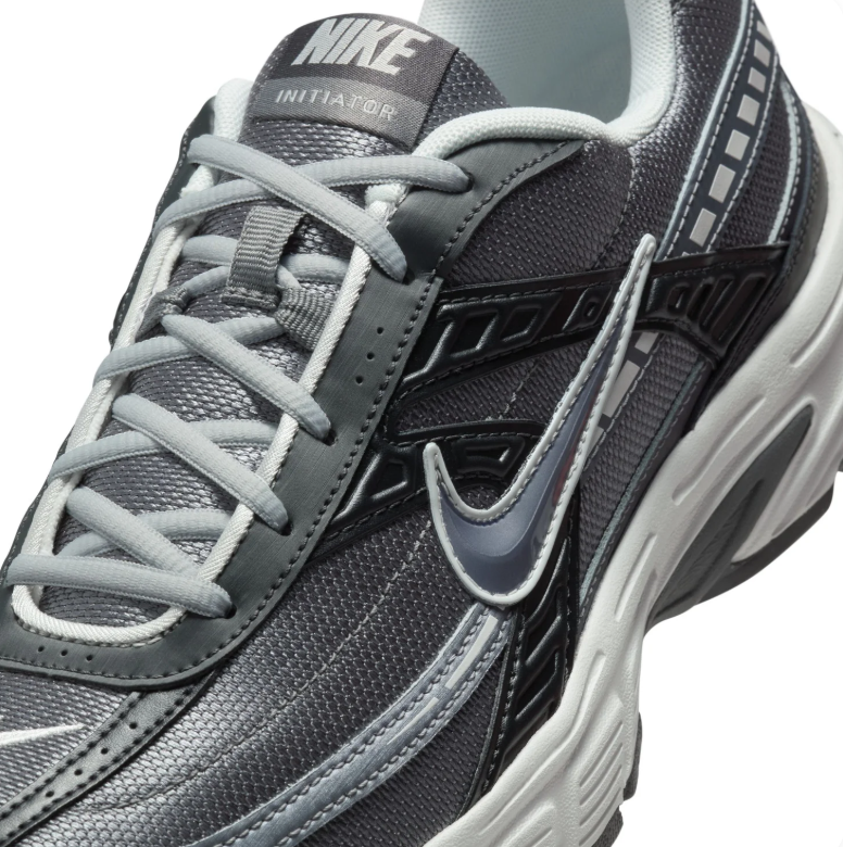Nike Initiator Charcoal and Black Low-Top Sneakers with White Sole